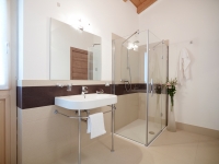 SMQ_Bathrooms_5
